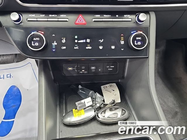 Hyundai Sonata The Edge (DN8) 2.0 Exclusive 2024 — фото 18