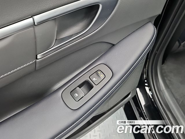 Hyundai Sonata The Edge (DN8) 2.0 Exclusive 2024 — фото 20