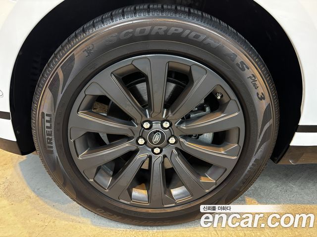 Land Rover Range Rover Velar 3.0 P380 R-Dynamic SE 2020 — фото 5
