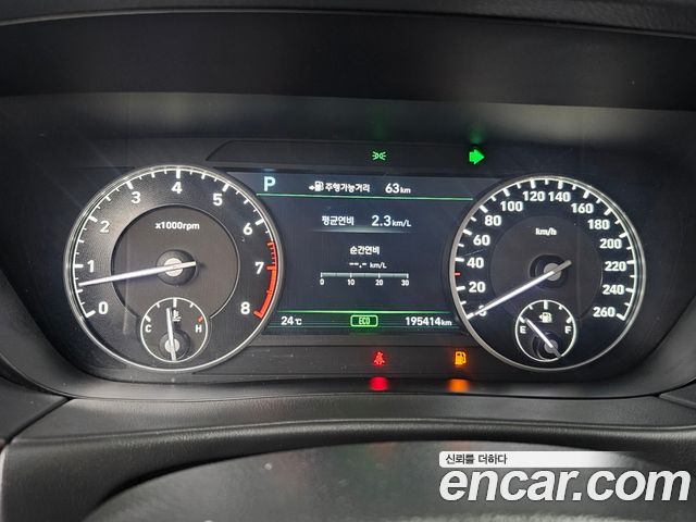 Genesis EQ900 3.8 GDI AWD Luxury 2016 — фото 8