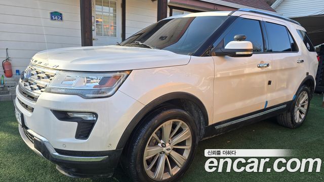 Ford Explorer 2.3 Limited 4WD 5th 2018 — фото 2