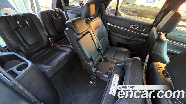 Ford Explorer 2.3 Limited 4WD 5th 2018 — фото 11