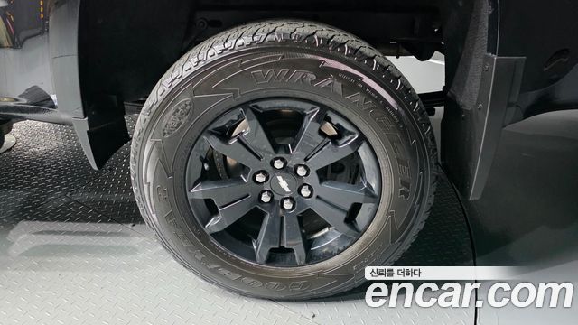 Chevrolet Real New Colorado 3.6 Z71-X Midnight 4WD 2021 — фото 5