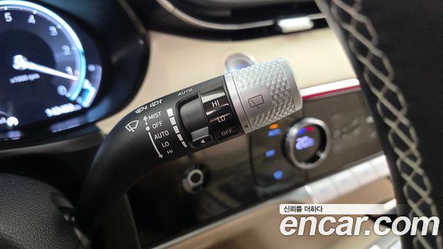 Genesis GV70 2.5T Gasoline 2WD 2021 — фото 27