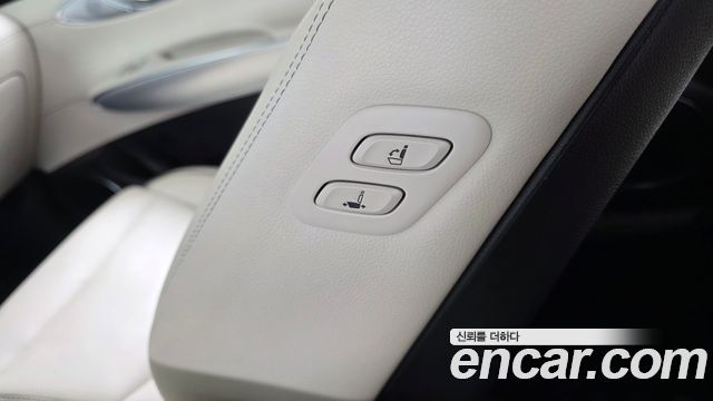 Genesis GV70 2.5T Gasoline 2WD 2021 — фото 32