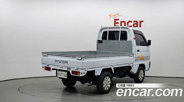 Chevrolet Labo Long Cargo-Deck DLX 2013 — фото 2