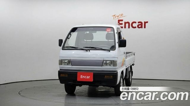 Chevrolet Labo Long Cargo-Deck DLX 2013 — фото 3