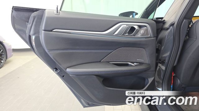 BMW i4 M50 Pro 2023 — фото 25