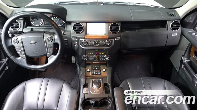 Land Rover Discovery 4 3.0 SDV6 HSE 2016 — фото 7