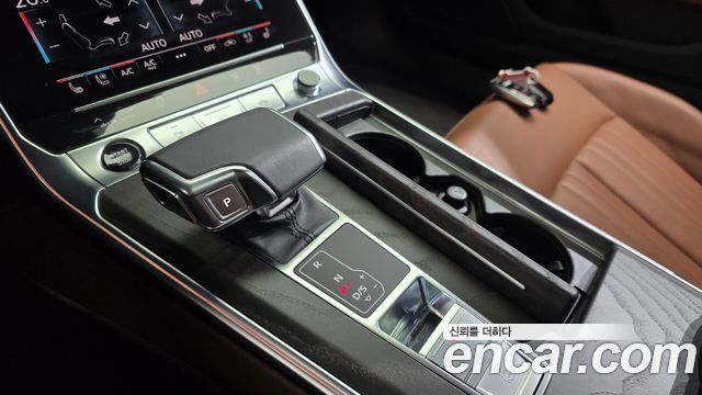 Audi A6 (C8) 45 TFSI Premium 2023 — фото 9