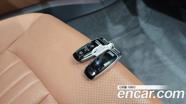 Audi A6 (C8) 45 TFSI Premium 2023 — фото 15