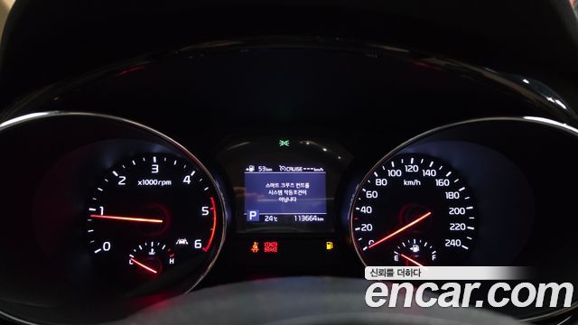 Kia Carnival 9-Seater Prstige 2020 — фото 8