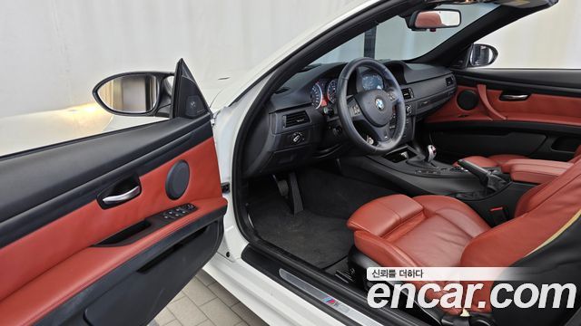 BMW M3 (E90) M3 Convertible 2013 — фото 10