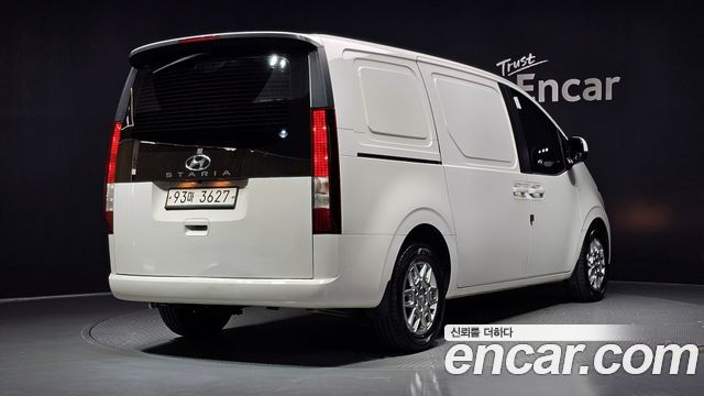 Hyundai Staria Cargo 3-Seater Modern 2022 — фото 2