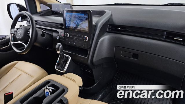 Hyundai Staria Cargo 3-Seater Modern 2022 — фото 7