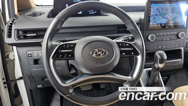 Hyundai Staria Cargo 3-Seater Modern 2022 — фото 13