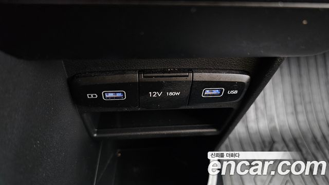 Hyundai Staria Cargo 3-Seater Modern 2022 — фото 32