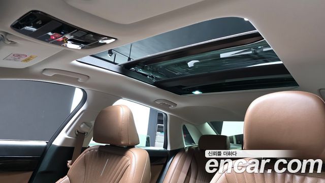 Hyundai Grandeur (GN7) 2,5 Gasoline 2WD Premium 2024 — фото 19