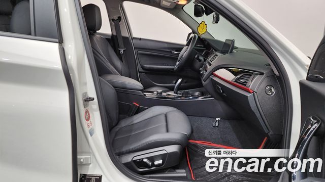 BMW 1 Series (F20) 118d Sport 5Door 2016 — фото 11