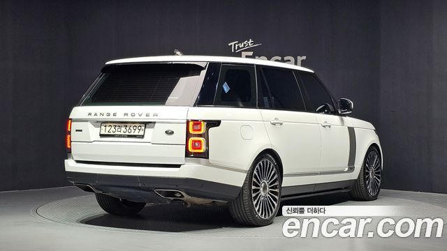 Land Rover Range Rover (IV) 5.0 SC AB LWB 2019 — фото 2