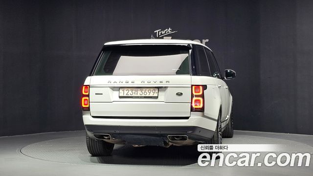 Land Rover Range Rover (IV) 5.0 SC AB LWB 2019 — фото 4