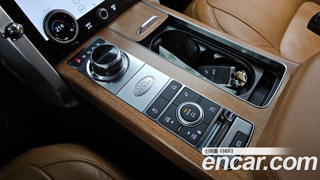 Land Rover Range Rover (IV) 5.0 SC AB LWB 2019 — фото 9