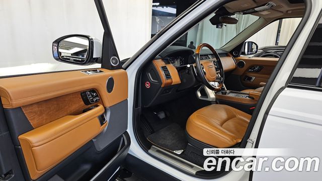 Land Rover Range Rover (IV) 5.0 SC AB LWB 2019 — фото 10