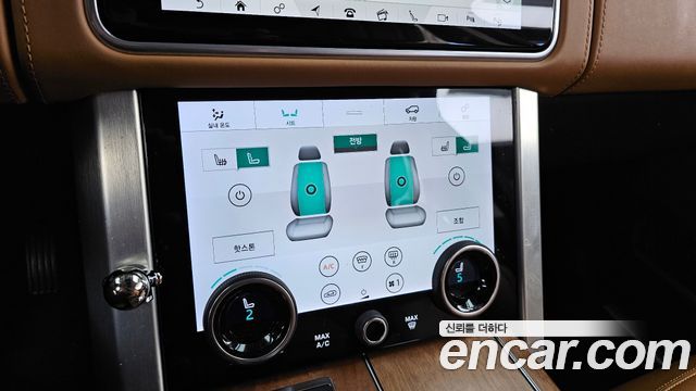 Land Rover Range Rover (IV) 5.0 SC AB LWB 2019 — фото 17