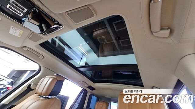 Land Rover Range Rover (IV) 5.0 SC AB LWB 2019 — фото 19
