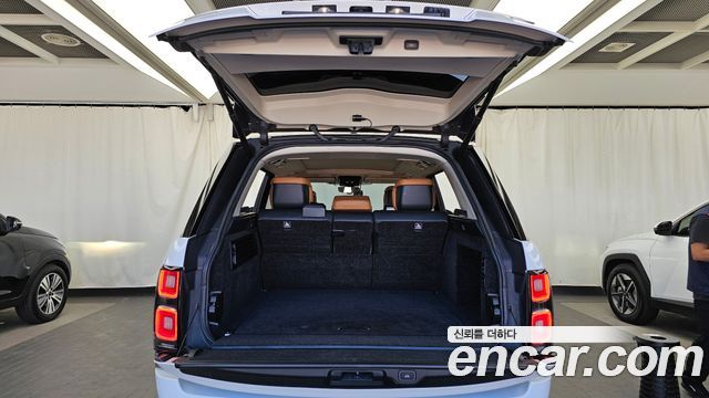 Land Rover Range Rover (IV) 5.0 SC AB LWB 2019 — фото 20