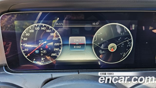 Mercedes-Benz E-Class (W213) E300 4MATIC Avnatgarde 2018 — фото 8