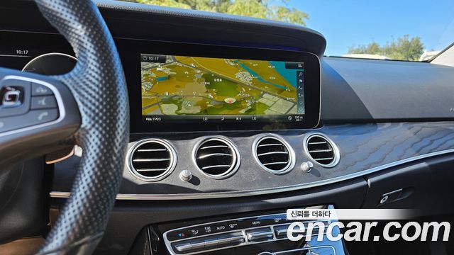 Mercedes-Benz E-Class (W213) E300 4MATIC Avnatgarde 2018 — фото 12