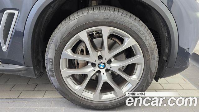 BMW X5 (G05) xDrive 30d xLine 2021 — фото 21