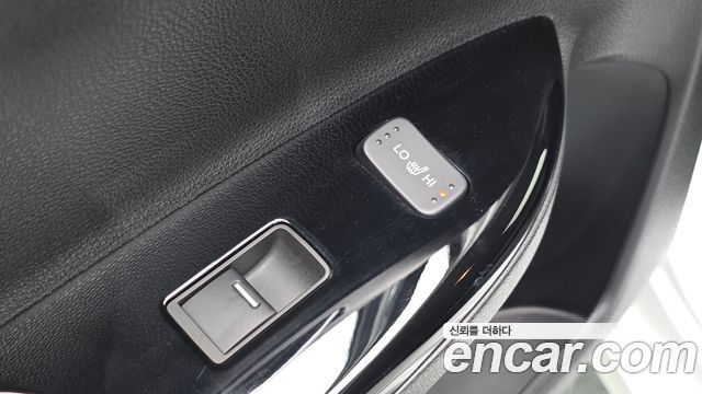 Honda Accord 2.0 Hybrid 9th 2017 — фото 30