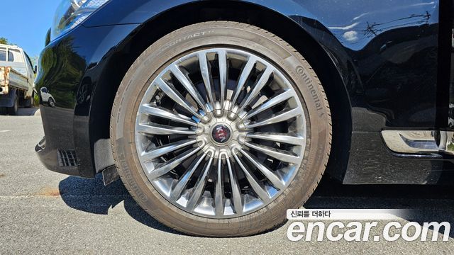 Kia K9 3.8 GDI AWD PlatinumⅡ 2020 — фото 5