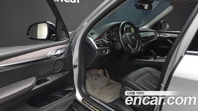BMW X5 (F15) xDrive 40e iPerformance 2016 — фото 10
