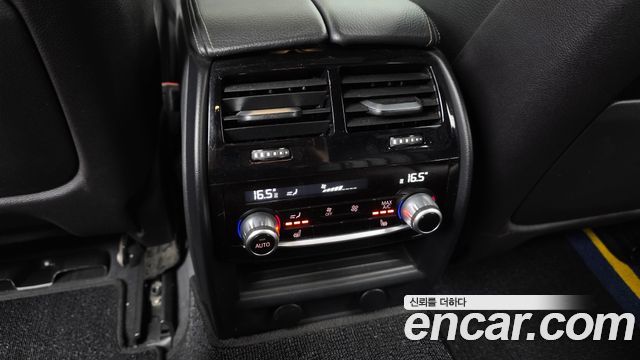 BMW 5 Series (G30) 520d xDrive M Sport Package Plus 2017 — фото 18
