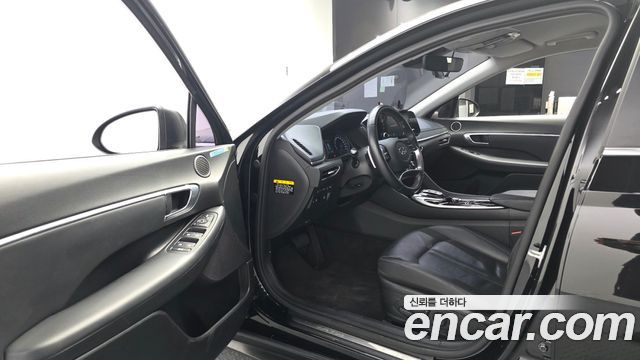 Hyundai Sonata (DN8) 2.0 Premium 2020 — фото 10
