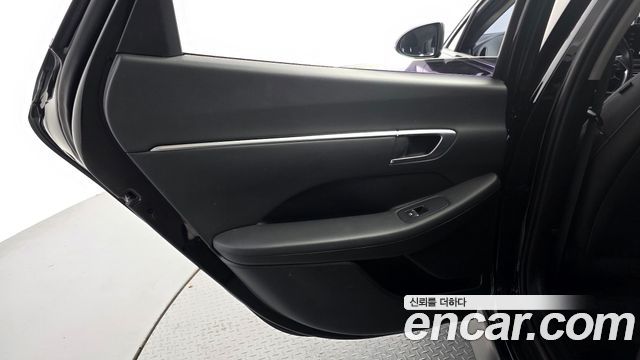 Hyundai Sonata (DN8) 2.0 Premium 2020 — фото 25