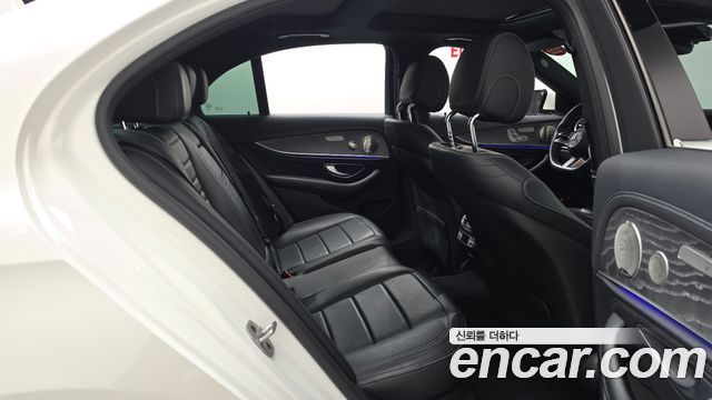 Mercedes-Benz E-Class (W213) E350 4MATIC AMG Line 2021 — фото 12