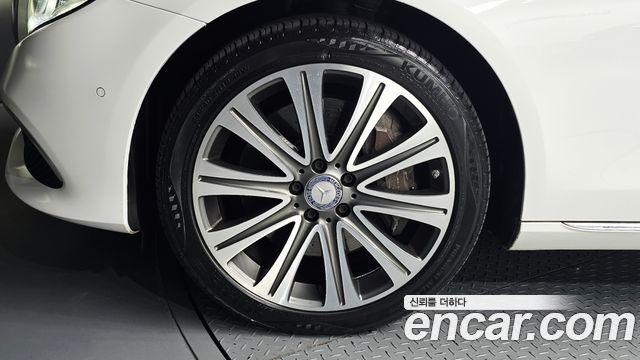 Mercedes-Benz E-Class (W213) E400 4MATIC Exclusive 2017 — фото 5
