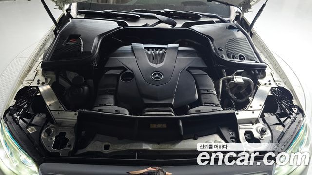 Mercedes-Benz E-Class (W213) E400 4MATIC Exclusive 2017 — фото 6