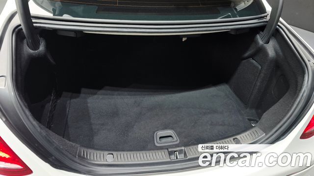 Mercedes-Benz E-Class (W213) E400 4MATIC Exclusive 2017 — фото 19