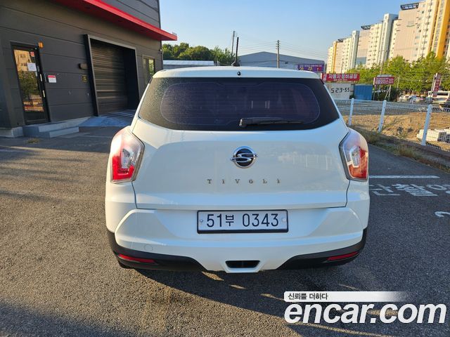 KG Mobility (SsangYong) Tivoli LX 2WD DLX 2017 — фото 5