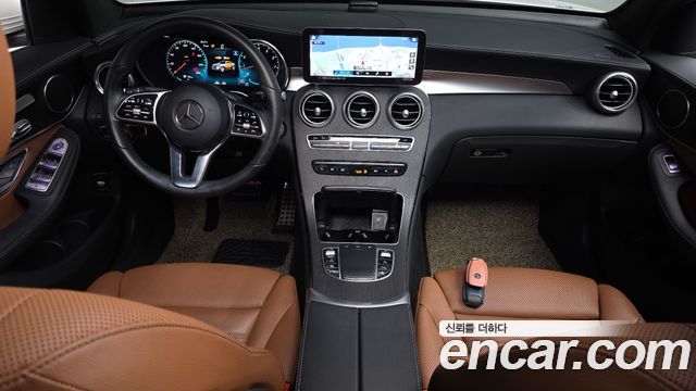 Mercedes-Benz GLC-Class (X253) GCL300 4MATIC Coupe 2023 — фото 7