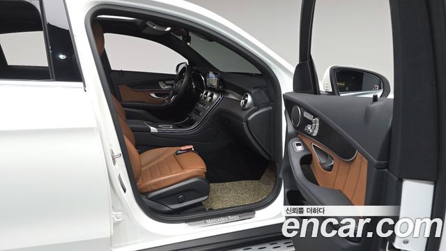 Mercedes-Benz GLC-Class (X253) GCL300 4MATIC Coupe 2023 — фото 26