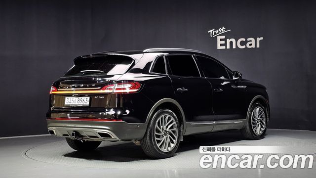 Lincoln Nautilus (I) 2.7 Reserve AWD 2019 — фото 2
