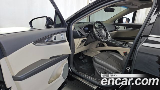 Lincoln Nautilus (I) 2.7 Reserve AWD 2019 — фото 10