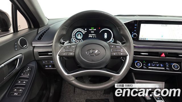 Hyundai Sonata (DN8) 2.0 Inspiration 2022 — фото 16