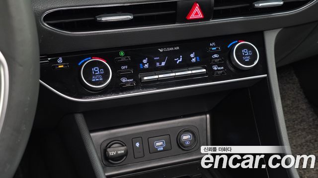 Hyundai Sonata (DN8) 2.0 Inspiration 2022 — фото 23